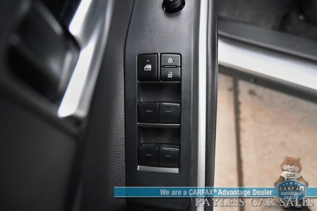 2024 Toyota Highlander XLE / AWD / Auto Start / Power & Heated Leather Seats / Sunroof / Adaptive Cruise / Lane Departure & Blind Spot / Rear Captain Chairs / 3rd Row / Seats 7 / Apple CarPlay & Android Auto / Back Up Camera / 1-Owner Anchorage AK