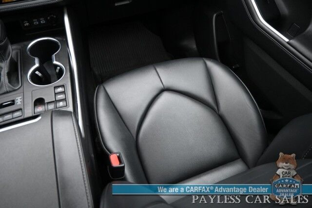 2024 Toyota Highlander XLE / AWD / Auto Start / Power & Heated Leather Seats / Sunroof / Adaptive Cruise / Lane Departure & Blind Spot / Rear Captain Chairs / 3rd Row / Seats 7 / Apple CarPlay & Android Auto / Back Up Camera / 1-Owner Anchorage AK