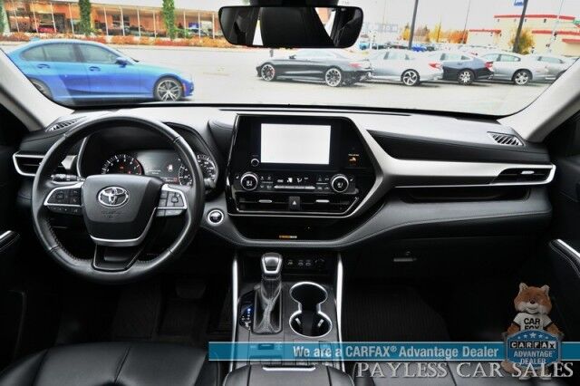 2024 Toyota Highlander XLE / AWD / Auto Start / Power & Heated Leather Seats / Sunroof / Adaptive Cruise / Lane Departure & Blind Spot / Rear Captain Chairs / 3rd Row / Seats 7 / Apple CarPlay & Android Auto / Back Up Camera / 1-Owner Anchorage AK