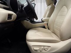 2024 Toyota Highlander XLE AWD Fond du Lac WI