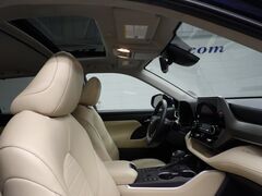 2024 Toyota Highlander XLE AWD Fond du Lac WI