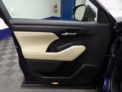 2024 Toyota Highlander XLE AWD Fond du Lac WI