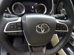 2024 Toyota Highlander XLE AWD Fond du Lac WI