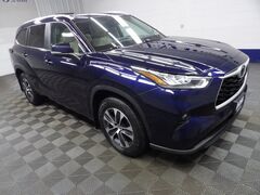 2024 Toyota Highlander XLE AWD Fond du Lac WI