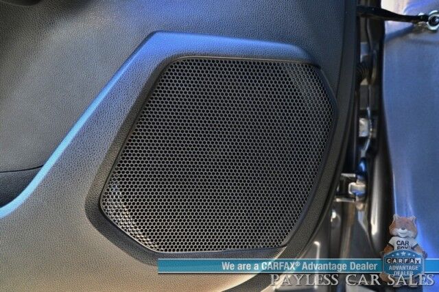 2024 Toyota Highlander XLE / AWD / Power & Heated Leather Seats / Sunroof / Adaptive Cruise / Lane Depart & Blind Spot / Rear Captain Chairs / 3rd Row / Apple CarPlay & Android Auto / Back Up Cam / Keyless Entry & Start / 1-Owner Anchorage AK