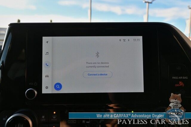 2024 Toyota Highlander XLE / AWD / Power & Heated Leather Seats / Sunroof / Adaptive Cruise / Lane Depart & Blind Spot / Rear Captain Chairs / 3rd Row / Apple CarPlay & Android Auto / Back Up Cam / Keyless Entry & Start / 1-Owner Anchorage AK