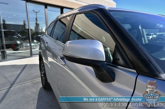 2024 Toyota Highlander XLE / AWD / Power & Heated Leather Seats / Sunroof / Adaptive Cruise / Lane Departure & Blind Spot / Rear Captain Chairs / 3rd Row / Apple CarPlay & Android Auto / Back Up Camera / Keyless Entry & Start / 1-Owner Wasilla AK