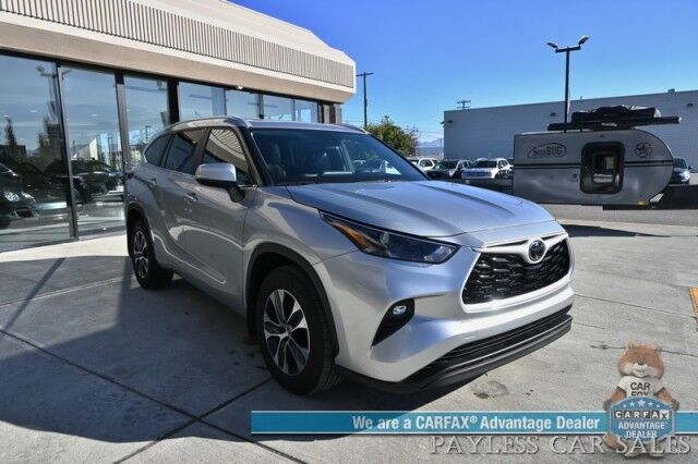 2024 Toyota Highlander XLE / AWD / Power & Heated Leather Seats / Sunroof / Adaptive Cruise / Lane Departure & Blind Spot / Rear Captain Chairs / 3rd Row / Apple CarPlay & Android Auto / Back Up Camera / Keyless Entry & Start / 1-Owner Wasilla AK