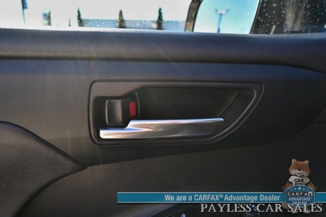 2024 Toyota Highlander XLE / AWD / Power & Heated Leather Seats / Sunroof / Adaptive Cruise / Lane Departure & Blind Spot / Rear Captain Chairs / 3rd Row / Apple CarPlay & Android Auto / Back Up Camera / Keyless Entry & Start / 1-Owner Anchorage AK