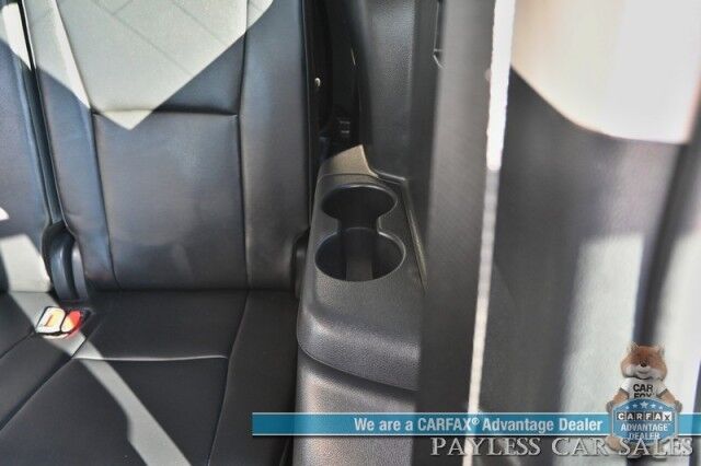 2024 Toyota Highlander XLE / AWD / Power & Heated Leather Seats / Sunroof / Adaptive Cruise / Lane Departure & Blind Spot / Rear Captain Chairs / 3rd Row / Apple CarPlay & Android Auto / Back Up Camera / Keyless Entry & Start / 1-Owner Wasilla AK