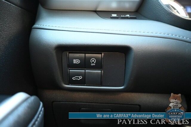 2024 Toyota Highlander XLE / AWD / Power & Heated Leather Seats / Sunroof / Adaptive Cruise / Lane Departure & Blind Spot / Rear Captain Chairs / 3rd Row / Apple CarPlay & Android Auto / Back Up Camera / Keyless Entry & Start / 1-Owner Anchorage AK