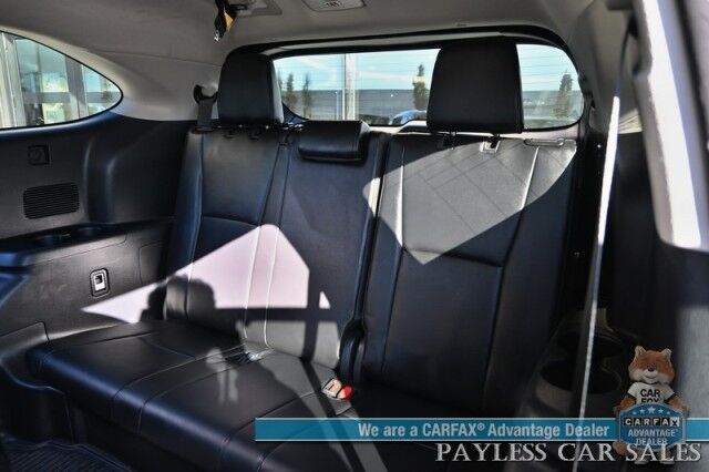 2024 Toyota Highlander XLE / AWD / Power & Heated Leather Seats / Sunroof / Adaptive Cruise / Lane Departure & Blind Spot / Rear Captain Chairs / 3rd Row / Apple CarPlay & Android Auto / Back Up Camera / Keyless Entry & Start / 1-Owner Anchorage AK