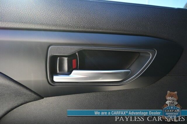 2024 Toyota Highlander XLE / AWD / Power & Heated Leather Seats / Sunroof / Adaptive Cruise / Lane Departure & Blind Spot / Rear Captain Chairs / 3rd Row / Apple CarPlay & Android Auto / Back Up Camera / Keyless Entry & Start / 1-Owner Wasilla AK