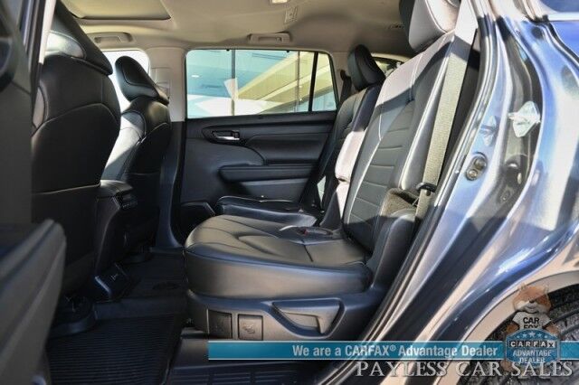 2024 Toyota Highlander XLE / AWD / Power & Heated Leather Seats / Sunroof / Adaptive Cruise / Lane Departure & Blind Spot / Rear Captain Chairs / 3rd Row / Apple CarPlay & Android Auto / Back Up Camera / Keyless Entry & Start / 1-Owner Anchorage AK