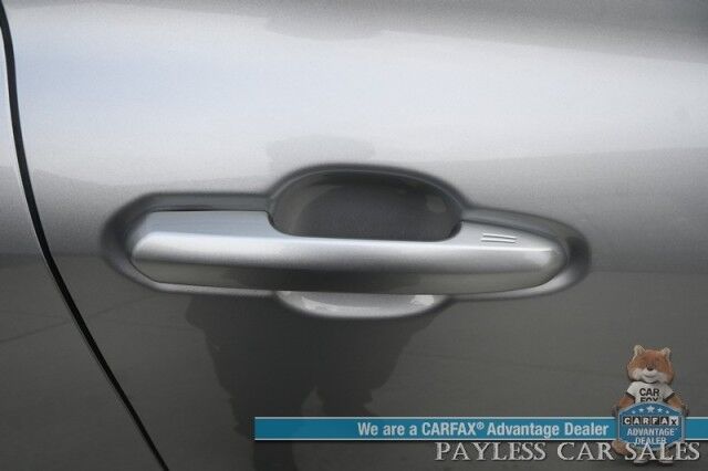 2024 Toyota Highlander XLE / AWD / Power & Heated Leather Seats / Sunroof / Adaptive Cruise / Lane Departure & Blind Spot / Rear Captain Chairs / 3rd Row / Apple CarPlay & Android Auto / Back Up Camera / Keyless Entry & Start / 1-Owner Anchorage AK