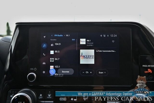 2024 Toyota Highlander XLE / AWD / Power & Heated Leather Seats / Sunroof / Adaptive Cruise / Lane Departure & Blind Spot / Rear Captain Chairs / 3rd Row / Apple CarPlay & Android Auto / Back Up Camera / Keyless Entry & Start / 1-Owner Wasilla AK