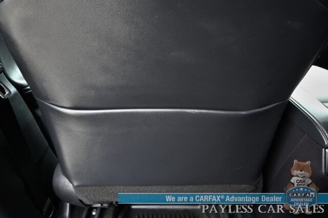 2024 Toyota Highlander XLE / AWD / Power & Heated Leather Seats / Sunroof / Adaptive Cruise / Lane Departure & Blind Spot / Rear Captain Chairs / 3rd Row / Apple CarPlay & Android Auto / Back Up Camera / Keyless Entry & Start / 1-Owner Wasilla AK