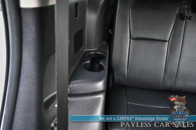 2024 Toyota Highlander XLE / AWD / Power & Heated Leather Seats / Sunroof / Adaptive Cruise / Lane Departure & Blind Spot / Rear Captain Chairs / 3rd Row / Apple CarPlay & Android Auto / Back Up Camera / Keyless Entry & Start / 1-Owner Anchorage AK