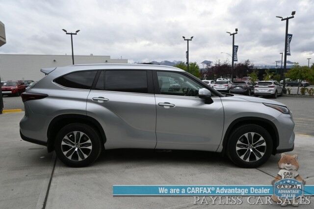 2024 Toyota Highlander XLE / AWD / Power & Heated Leather Seats / Sunroof / Adaptive Cruise / Lane Departure & Blind Spot / Rear Captain Chairs / 3rd Row / Apple CarPlay & Android Auto / Back Up Camera / Keyless Entry & Start / 1-Owner Anchorage AK