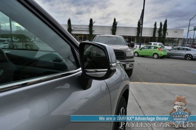 2024 Toyota Highlander XLE / AWD / Power & Heated Leather Seats / Sunroof / Adaptive Cruise / Lane Departure & Blind Spot / Rear Captain Chairs / 3rd Row / Apple CarPlay & Android Auto / Back Up Camera / Keyless Entry & Start / 1-Owner Anchorage AK