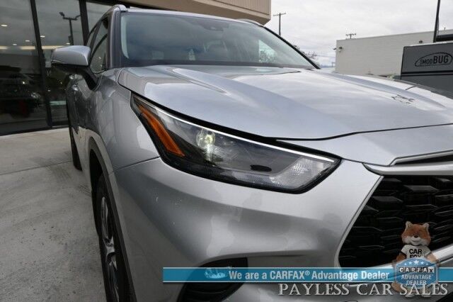 2024 Toyota Highlander XLE / AWD / Power & Heated Leather Seats / Sunroof / Adaptive Cruise / Lane Departure & Blind Spot / Rear Captain Chairs / 3rd Row / Apple CarPlay & Android Auto / Back Up Camera / Keyless Entry & Start / 1-Owner Anchorage AK