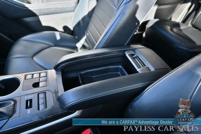 2024 Toyota Highlander XLE / AWD / Power & Heated Leather Seats / Sunroof / Adaptive Cruise / Lane Departure & Blind Spot / Rear Captain Chairs / 3rd Row / Apple CarPlay & Android Auto / Back Up Camera / Keyless Entry & Start / 1-Owner Anchorage AK