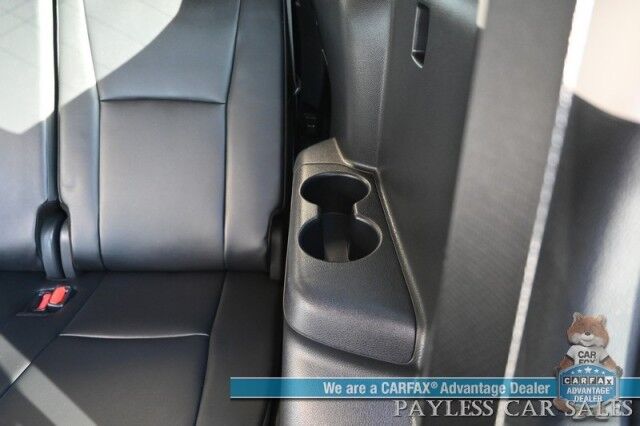 2024 Toyota Highlander XLE / AWD / Power & Heated Leather Seats / Sunroof / Adaptive Cruise / Lane Departure & Blind Spot / Rear Captain Chairs / 3rd Row / Apple CarPlay & Android Auto / Back Up Camera / Keyless Entry & Start / 1-Owner Anchorage AK