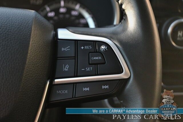 2024 Toyota Highlander XLE / AWD / Power & Heated Leather Seats / Sunroof / Adaptive Cruise / Lane Departure & Blind Spot / Rear Captain Chairs / 3rd Row / Apple CarPlay & Android Auto / Back Up Camera / Keyless Entry & Start / 1-Owner Anchorage AK