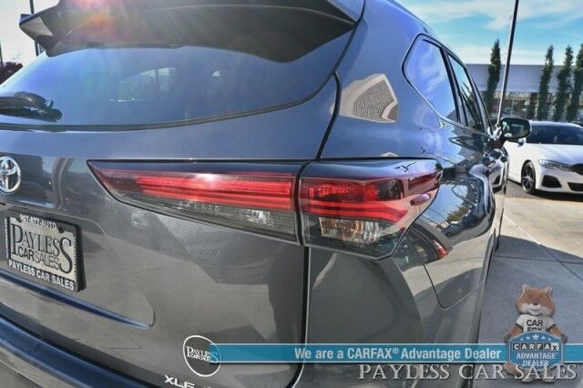 2024 Toyota Highlander XLE / AWD / Power & Heated Leather Seats / Sunroof / Adaptive Cruise / Lane Departure & Blind Spot / Rear Captain Chairs / 3rd Row / Apple CarPlay & Android Auto / Back Up Camera / Keyless Entry & Start / 1-Owner Anchorage AK