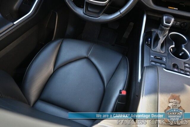 2024 Toyota Highlander XLE / AWD / Power & Heated Leather Seats / Sunroof / Adaptive Cruise / Lane Departure & Blind Spot / Rear Captain Chairs / 3rd Row / Seats 7 / Apple CarPlay & Android Auto / Back Up Camera / 1-Owner Anchorage AK