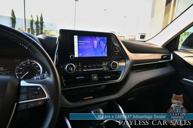 2024 Toyota Highlander XLE / AWD / Power & Heated Leather Seats / Sunroof / Adaptive Cruise / Lane Departure & Blind Spot / Rear Captain Chairs / 3rd Row / Seats 7 / Apple CarPlay & Android Auto / Back Up Camera / 1-Owner Anchorage AK
