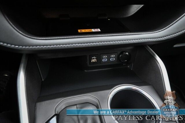 2024 Toyota Highlander XLE / AWD / Power & Heated Leather Seats / Sunroof / Adaptive Cruise / Lane Watch & Blind Spot / Apple CarPlay & Android Auto / Captain Chairs / 3rd Row / Back Up Cam / Only 23K Miles / 1-Owner Anchorage AK