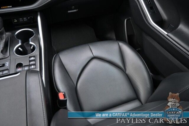 2024 Toyota Highlander XLE / AWD / Power & Heated Leather Seats / Sunroof / Adaptive Cruise / Lane Watch & Blind Spot / Apple CarPlay & Android Auto / Captain Chairs / 3rd Row / Back Up Cam / Only 23K Miles / 1-Owner Anchorage AK