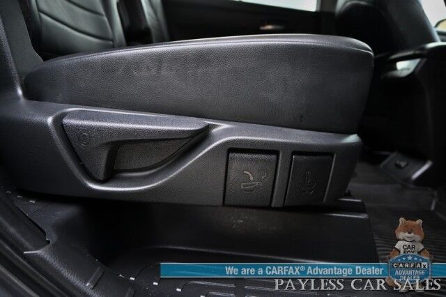 2024 Toyota Highlander XLE / AWD / Power & Heated Leather Seats / Sunroof / Adaptive Cruise / Lane Watch & Blind Spot / Apple CarPlay & Android Auto / Captain Chairs / 3rd Row / Back Up Cam / Only 23K Miles / 1-Owner Anchorage AK