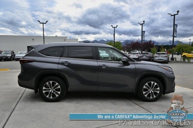 2024 Toyota Highlander XLE / AWD / Power & Heated Leather Seats / Sunroof / Adaptive Cruise / Lane Watch & Blind Spot / Apple CarPlay & Android Auto / Captain Chairs / 3rd Row / Back Up Cam / Only 23K Miles / 1-Owner Anchorage AK
