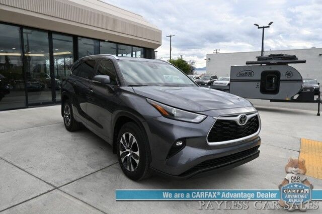 2024 Toyota Highlander XLE / AWD / Power & Heated Leather Seats / Sunroof / Adaptive Cruise / Lane Watch & Blind Spot / Apple CarPlay & Android Auto / Captain Chairs / 3rd Row / Back Up Cam / Only 23K Miles / 1-Owner Anchorage AK