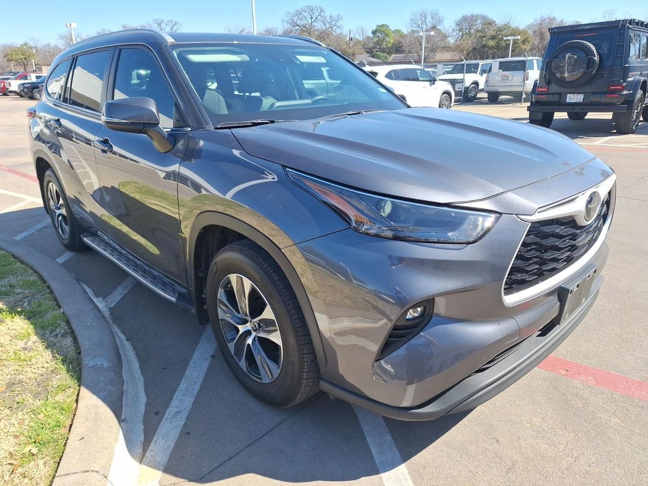 2024 Toyota Highlander XLE Hurst TX
