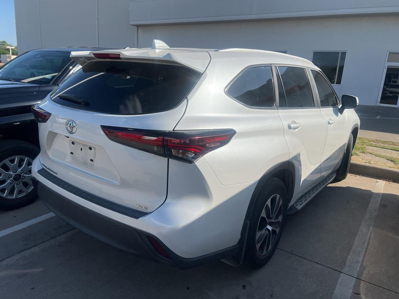 2024 Toyota Highlander XLE Hurst TX