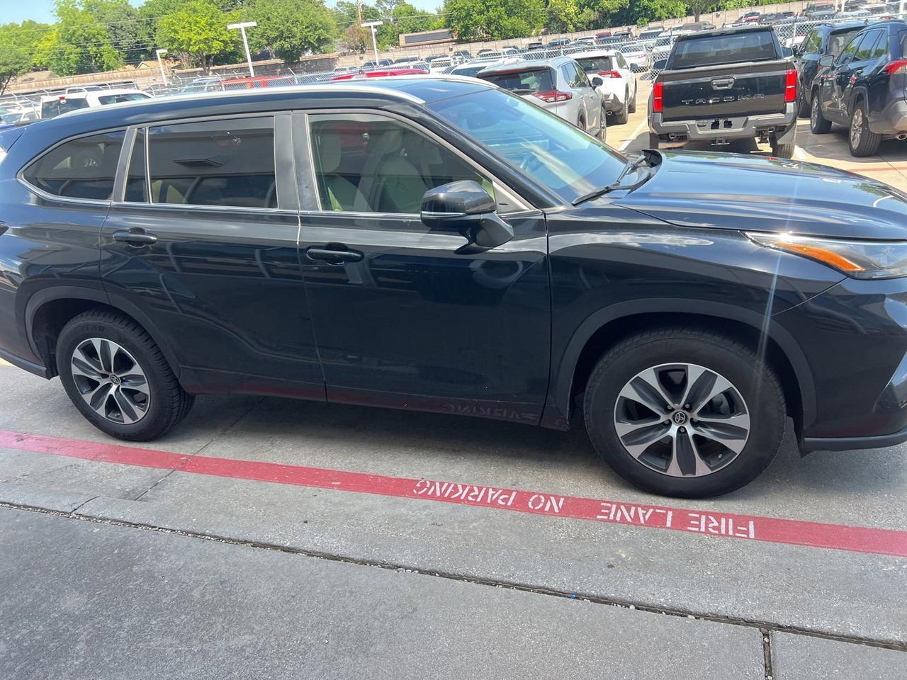 2024 Toyota Highlander XLE Hurst TX