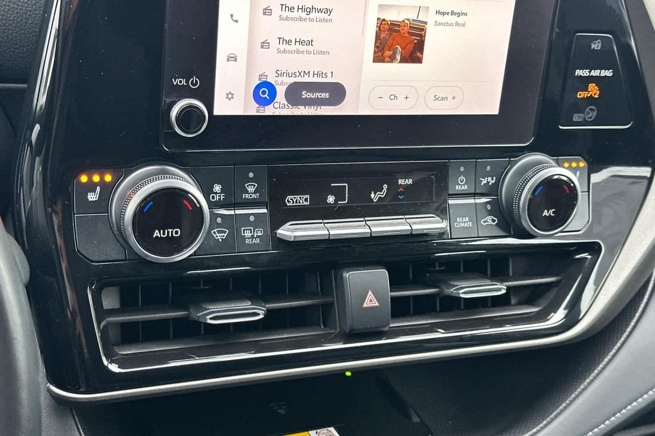 2024 Toyota Highlander XLE Roseville CA