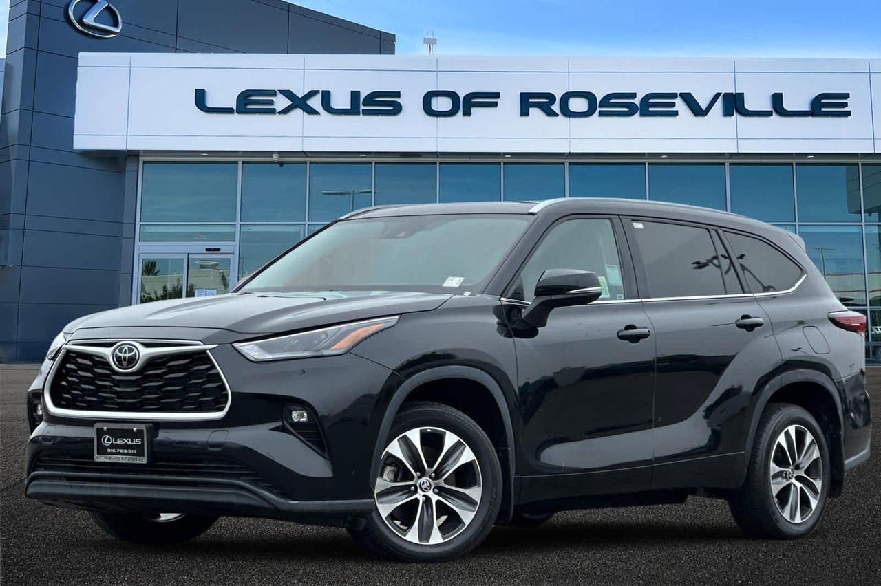 2024 Toyota Highlander XLE