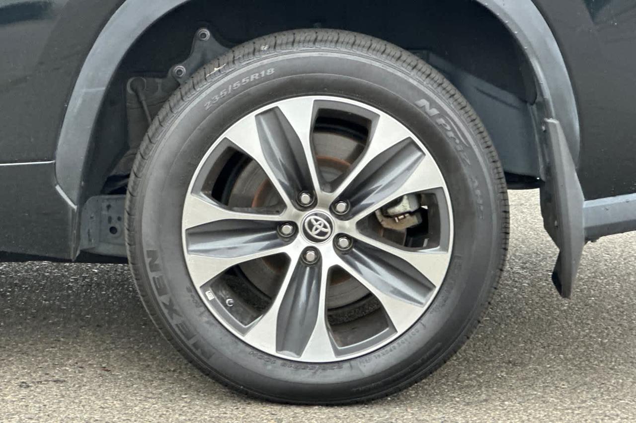 2024 Toyota Highlander XLE Roseville CA