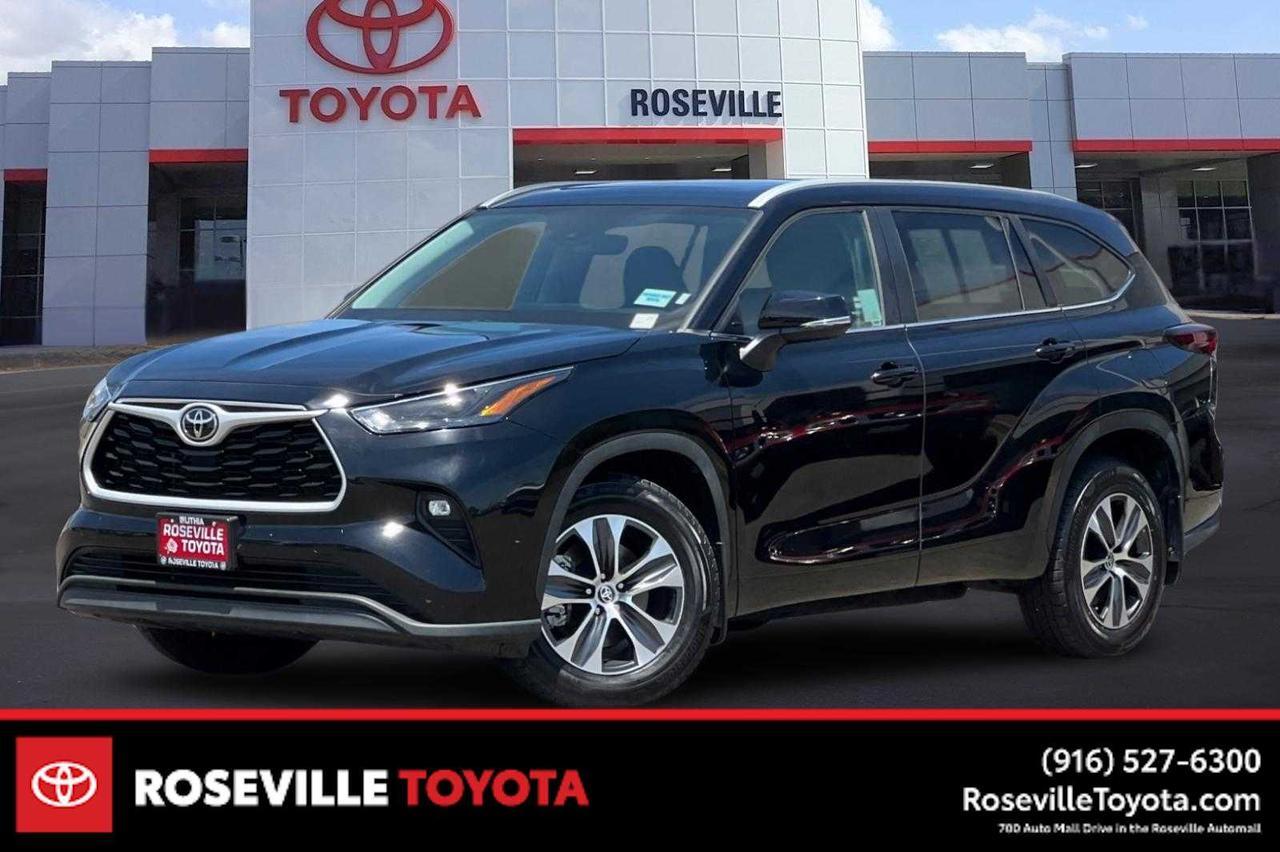 2024 Toyota Highlander XLE