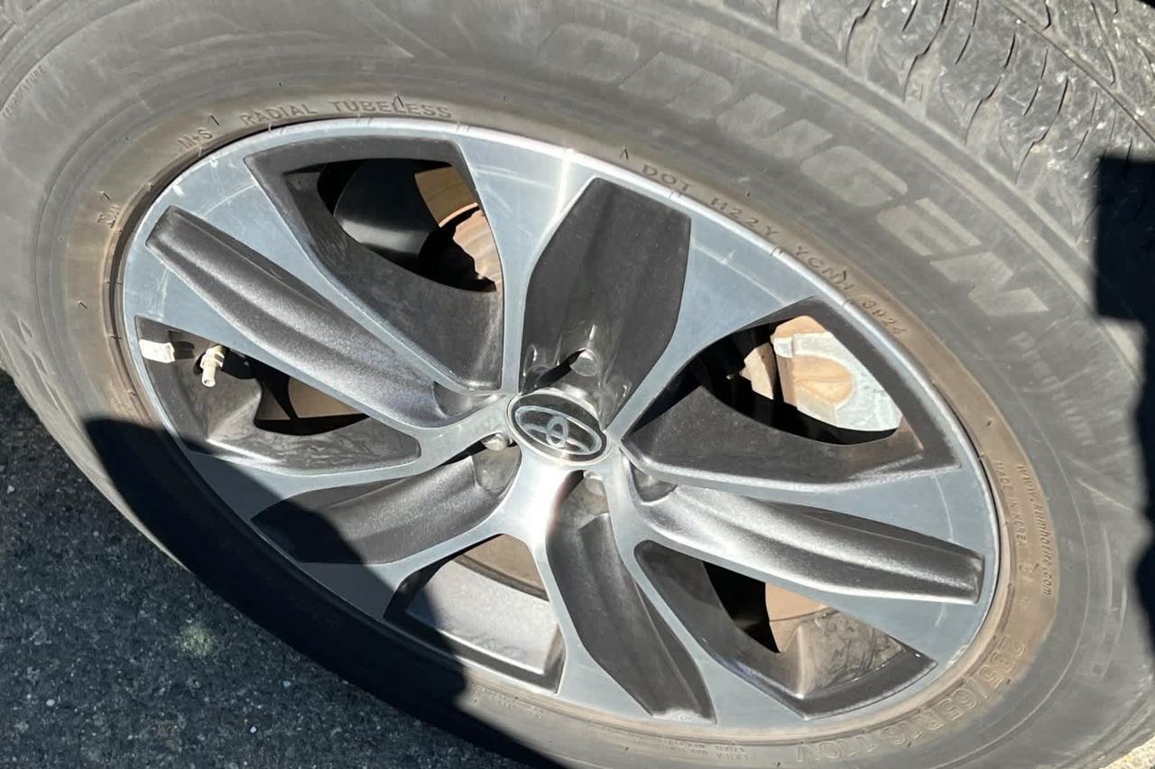 2024 Toyota Highlander XLE Roseville CA