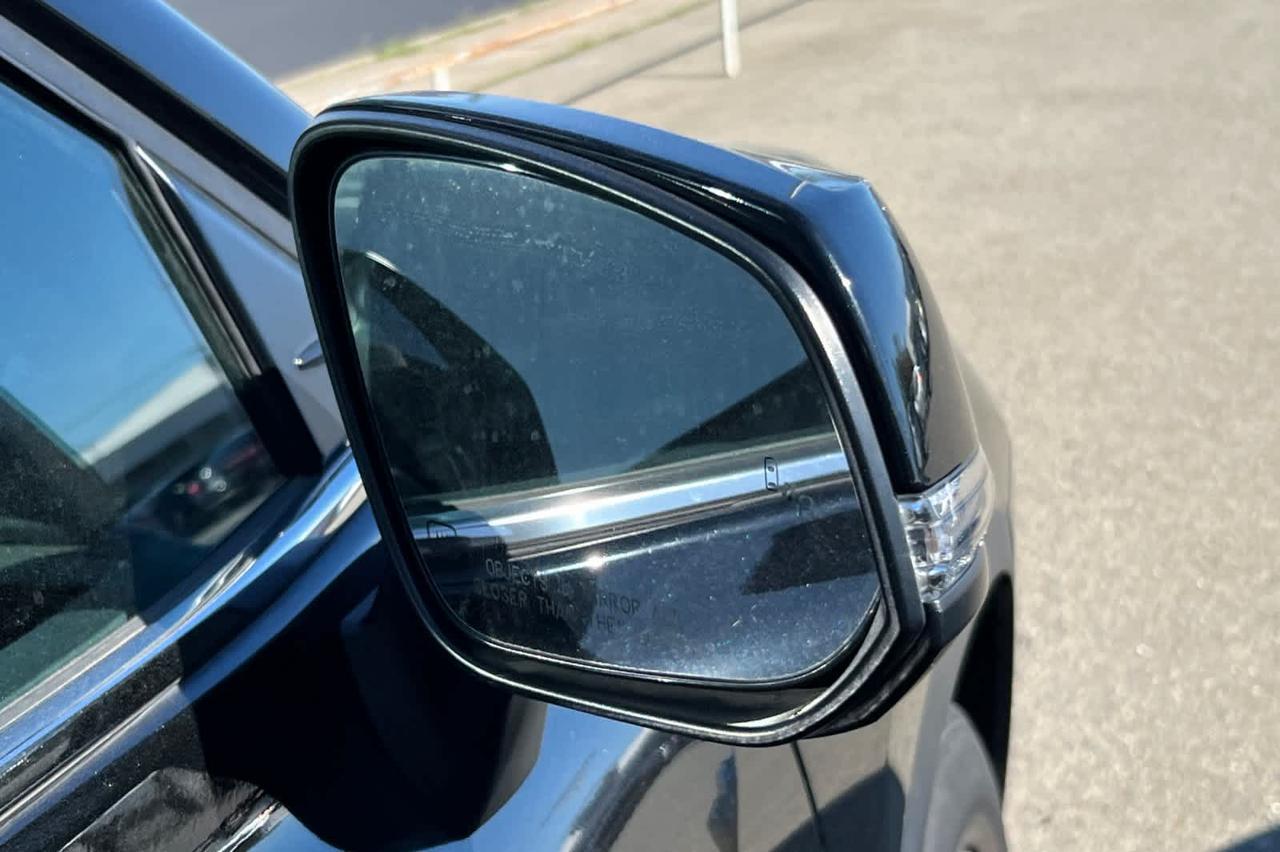 2024 Toyota Highlander XLE Roseville CA