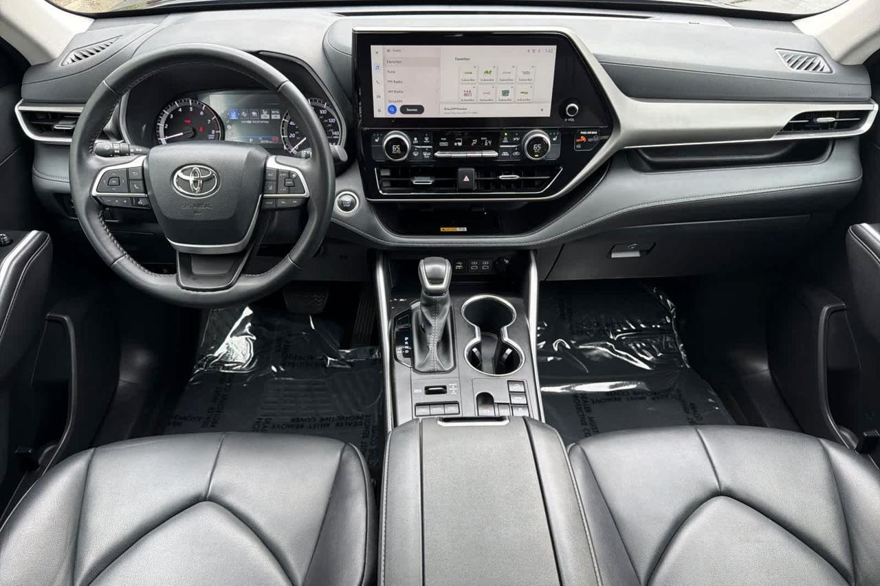 2024 Toyota Highlander XLE Roseville CA