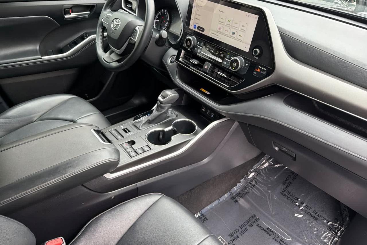 2024 Toyota Highlander XLE Roseville CA