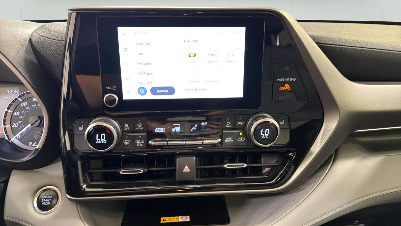 2024 Toyota Highlander XLE San Antonio TX