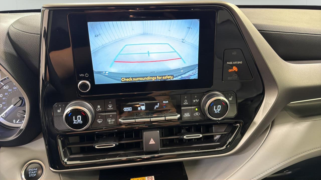 2024 Toyota Highlander XLE San Antonio TX