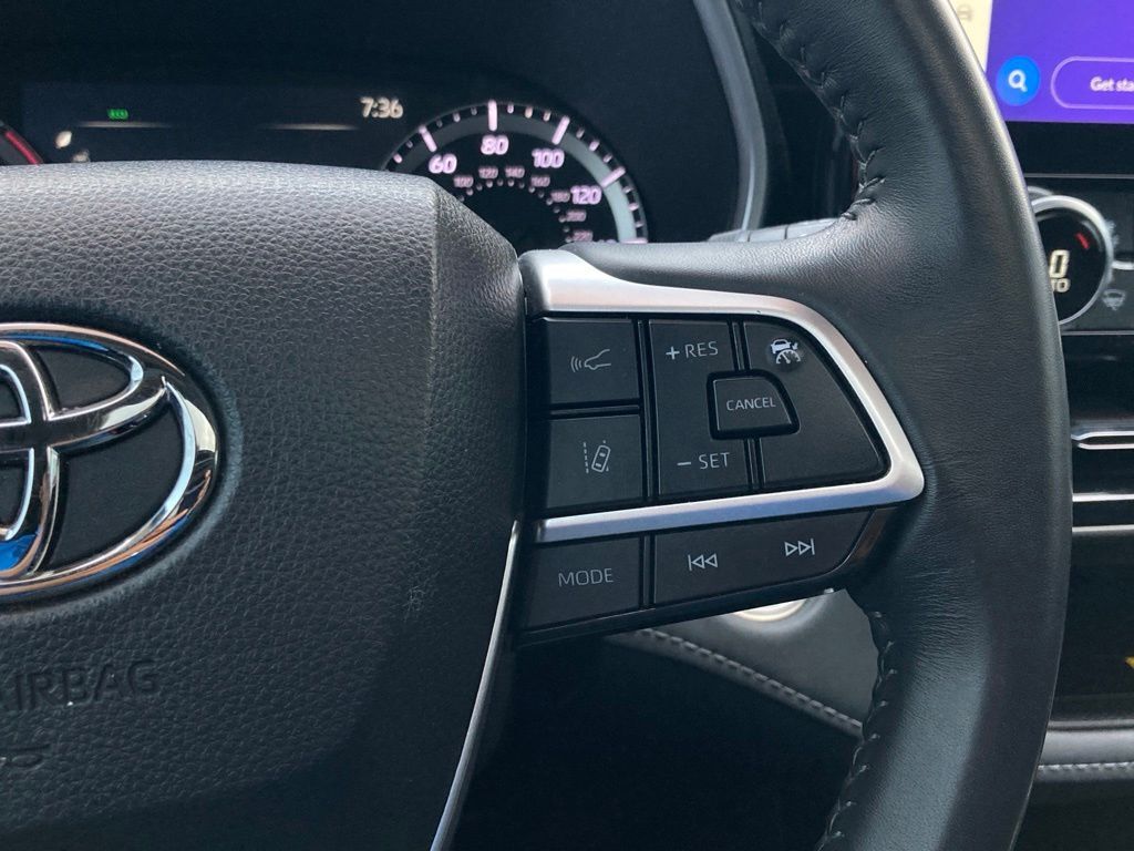 2024 Toyota Highlander XLE San Antonio TX
